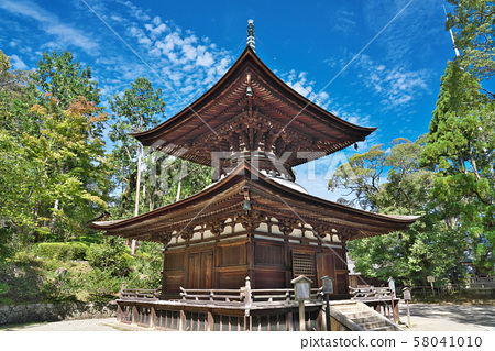 石山寺寶塔 滋賀縣大津市石山寺1 照片素材 圖片 圖庫