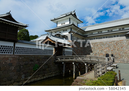 Kanazawa Castle Hashizume Bridge and Hashizumemon Hashizumemon Suite Moat 58042345