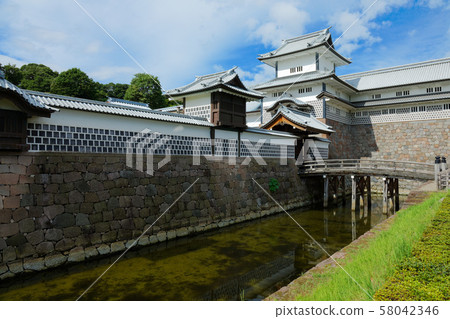 Kanazawa Castle Hashizume Bridge and Hashizumemon Hashizumemon Suite Moat 58042346