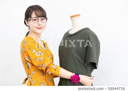 Fashion designer female 58044716
