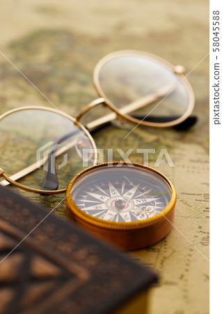 Antique clock pocket watch map retro 58045588