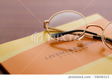 Ending Note End-of-life, senior, senior 58046323