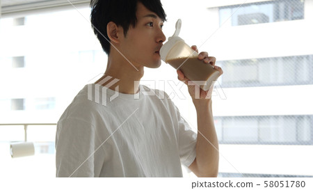 Male protein 58051780