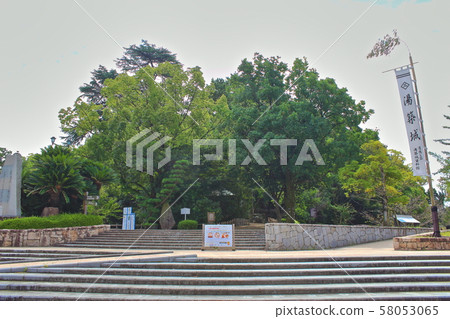 [Matsuyama City, Ehime Prefecture] Dogo Park Yuzuki Castle Ruins 58053065