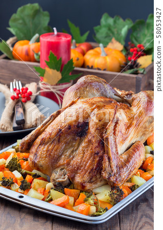 Thanksgiving roasted turkey with vegetables Thanksgiving roasted turkey with vegetables 58053427