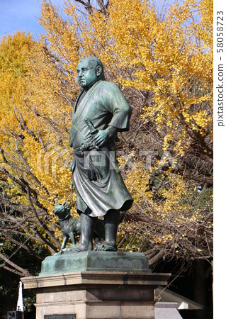 Statue Statue 58058723