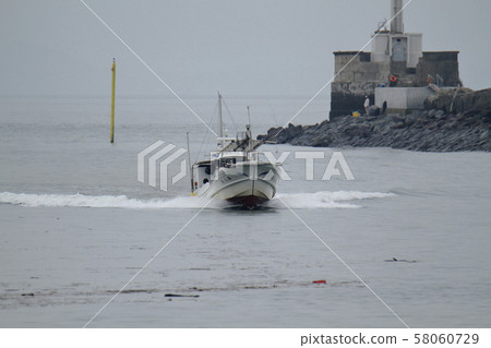 大牟田市三池港漁船， 58060729