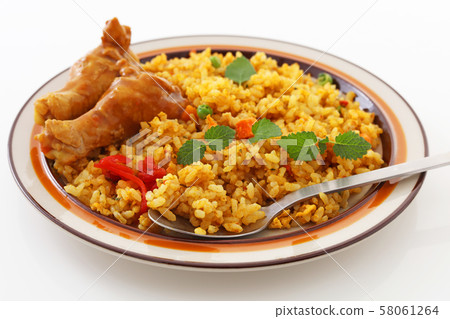 幹咖哩飯和雞肉 幹咖哩飯和雞肉 58061264