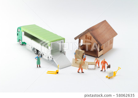 mini people, workers moving stuffs to new house. 58062635