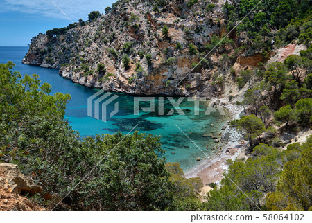 Picturesque Cala Blanca Andratx 58064102
