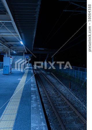 農村鎮站家庭夜站 58064388