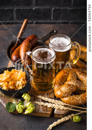 Beer, pretzels and Bavarian food Beer, pretzels and Bavarian food 58064794