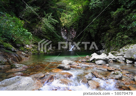 9月49,000白羽町Oshirakawa Valley Kitahata 58070479