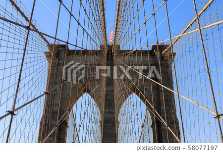 Brooklyn Bridge, New York City 58077197