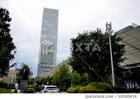 A huge grand roof in front of Tokyo Station Yaesu Exit 58080654