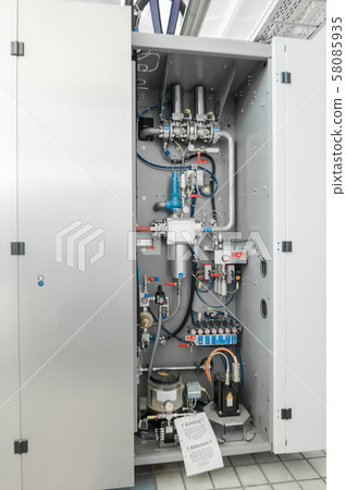 valves and control valves 58085935