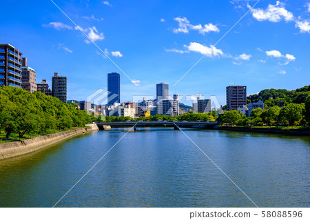 從廣島到Hi山橋的京橋河 從廣島到Hi山橋的京橋河 58088596