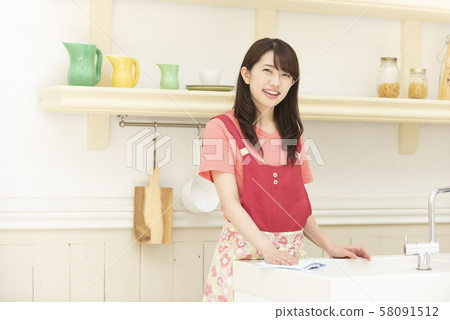 Housework Housework Agent Housekeeper Female 58091512