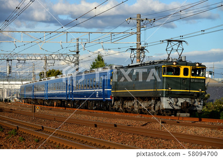 EF651124SL東海道線返程的北琵琶湖乘用車 58094700
