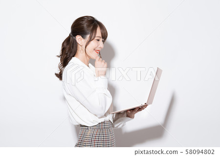 女性肖像 女性肖像 58094802