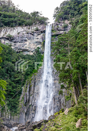 那智之塔奇瀑布熊野那智大社別府飛ida神社 58095662