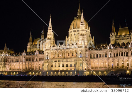 State Parliament of Budapest at night, Hungary State Parliament of Budapest at night, Hungary 58096712