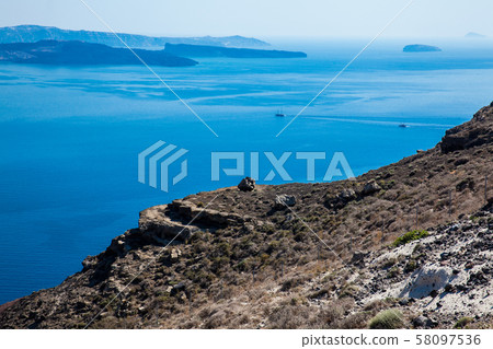 The beautiful landscapes seen from the walking path number nine between the cities of Fira and Oia in Santorini Island 58097536