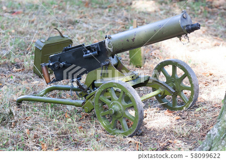 World War I Maxim gun  58099622