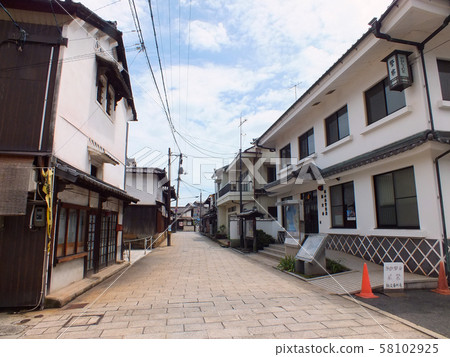 Tomonoura, the hometown of "Ponyo" (around Tomo Port) Tomonoura, the hometown of "Ponyo" (around Tomo Port) 58102925