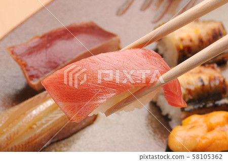 Nigiri Sushi Nakatoro 58105362