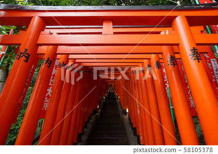 Sanno Hakaba Shrine 58105378