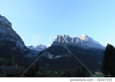瑞士,格林德瓦景觀,艾格峰 瑞士,格林德瓦景觀,艾格峰 58107393