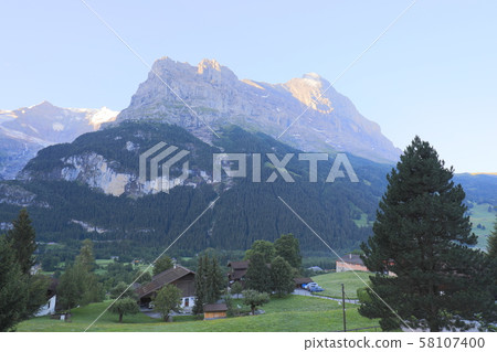 瑞士,格林德瓦景觀,艾格峰 瑞士,格林德瓦景觀,艾格峰 58107400