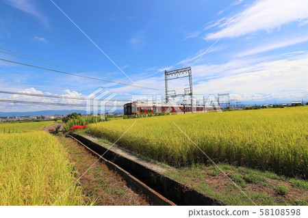 大和寺的秋天景色 58108598