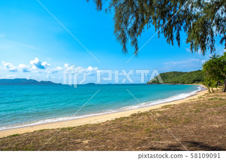 Vacations, Backgrounds, Bay of Water, Beach, 58109091