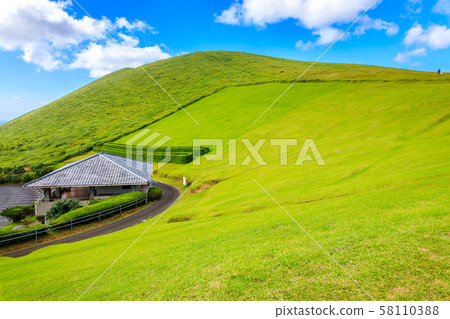 Onigakuen Goto Islands Fukue Island [Goto City, Nagasaki Prefecture] 58110388