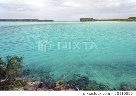 新喀裡多尼亞,忠誠島,烏韋阿島 新喀裡多尼亞,忠誠島,烏韋阿島 58110896