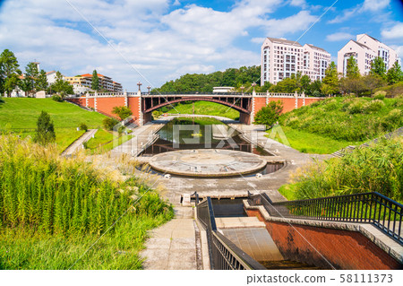 八王子市長池公園長池見附橋前四谷見附橋 58111373
