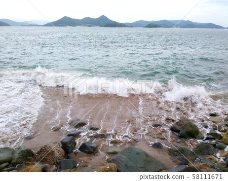 Gyeongnam Tongyeong Offshore Landscape 58111671