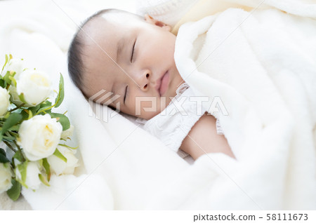 Baby nap Baby nap 58111673