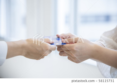 Card payment 58115731