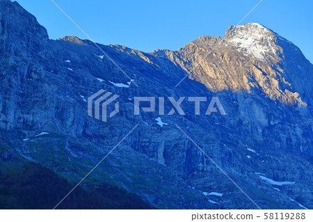 Switzerland, early morning Eiger 58119288