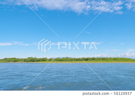 Scenery of Tone River 58120937