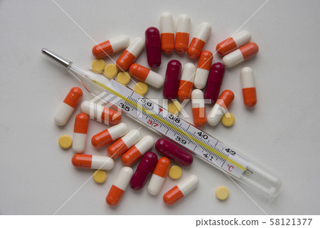 Concomitant illness - thermometer and medicines 58121377