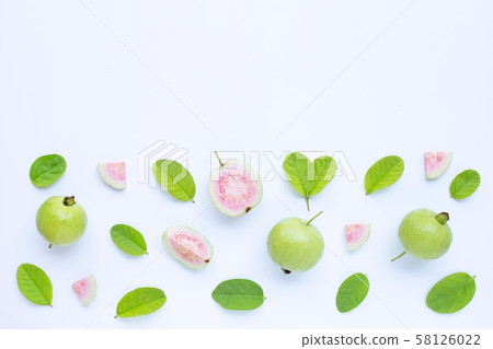 Top view of fresh ripe guava and slices  58126022