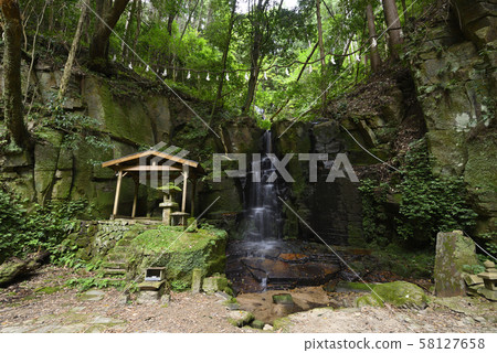 Aoba Falls (Uda City, Nara Prefecture) Aoba Falls (Uda City, Nara Prefecture) 58127658