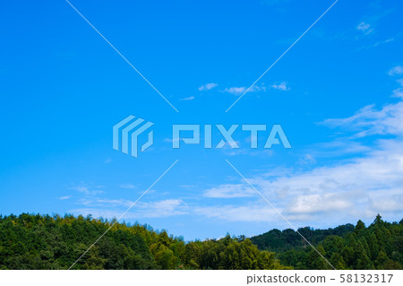 [Photo Material] Blue Sky Sky Clouds Autumn Sky Background Background Material September Copy Space 58132317