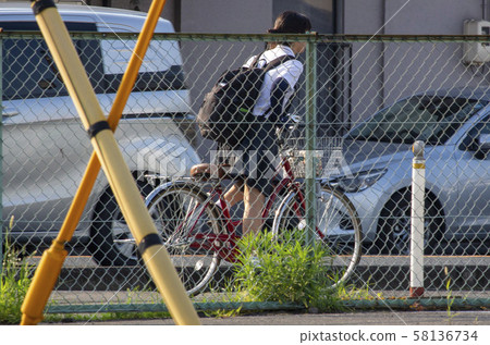 一個學生 58136734