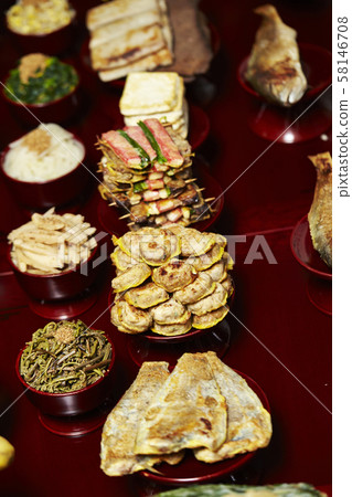 Korean Lunar New Year dishes 58146708