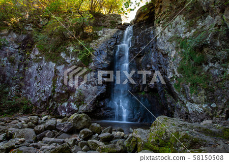 江原道天原大月瀑布 江原道天原大月瀑布 58150508
